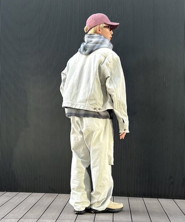 照田 拓史さんの「BEAMS WOMEN｜ワイドショート ダメージ デニム ジャケット」を使ったコーディネート