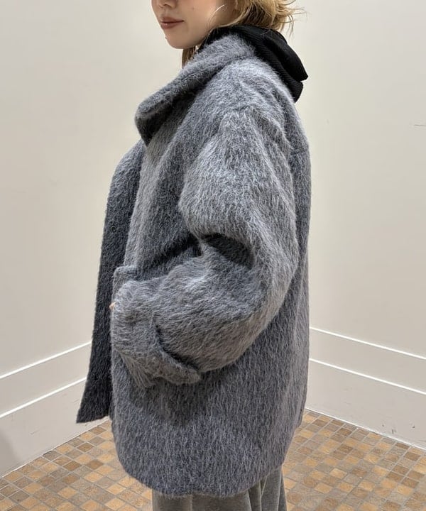 まゆちゃんさんの「BEAMS WOMEN｜シャギースタンド カラー ハーフ コート」を使ったコーディネート