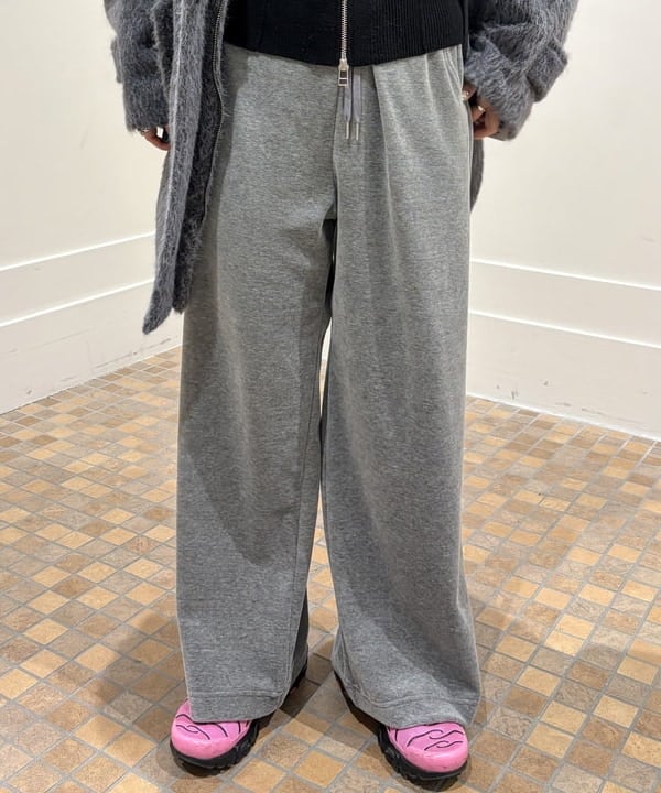 まゆちゃんさんの「BEAMS WOMEN｜シャギースタンド カラー ハーフ コート」を使ったコーディネート