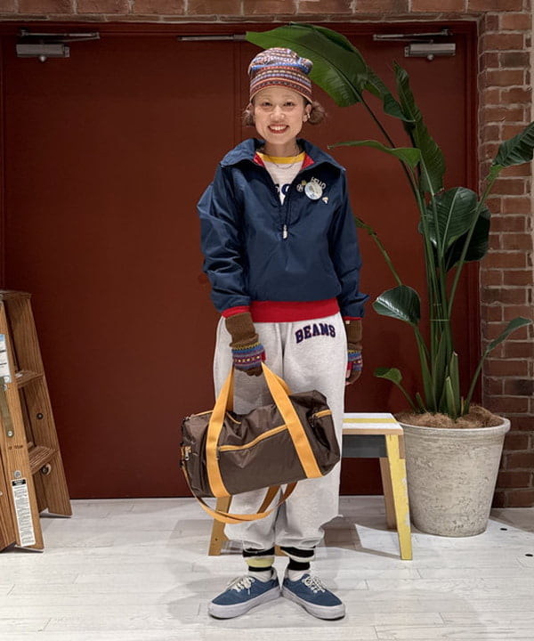 冬小物を取り入れたスタイリング