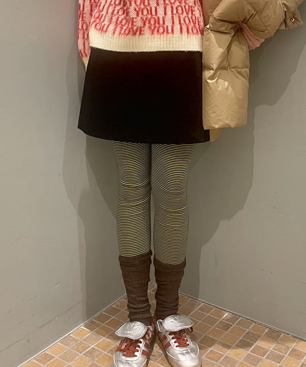 加歩さんの「BEAMS WOMEN｜【別注】PENNEY&rsquo;S / シャギー ニット」を使ったコーディネート