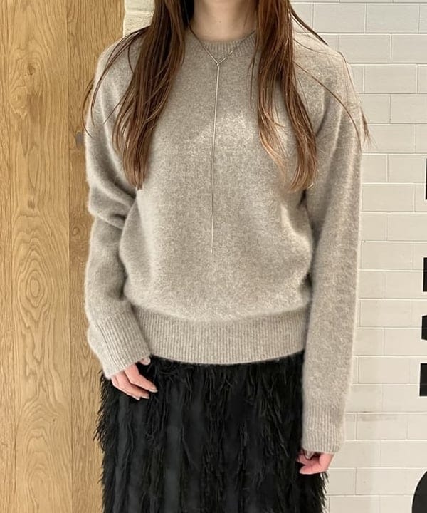 CHIHIROさんの「BEAMS WOMEN｜ループツイード ピーコート」を使ったコーディネート