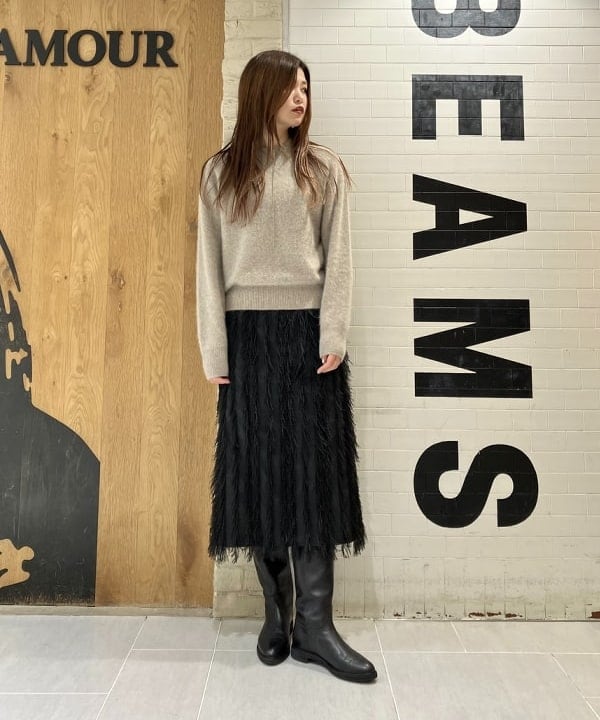CHIHIROさんの「BEAMS WOMEN｜ループツイード ピーコート」を使ったコーディネート