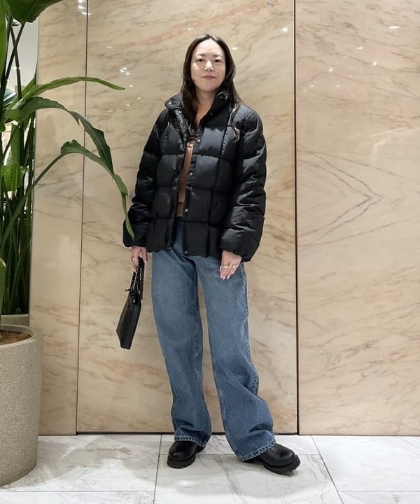 関 桂子さんの「BEAMS WOMEN｜【別注】SLOANE / 12ゲージ カシミヤ クルーネック ニット」を使ったコーディネート