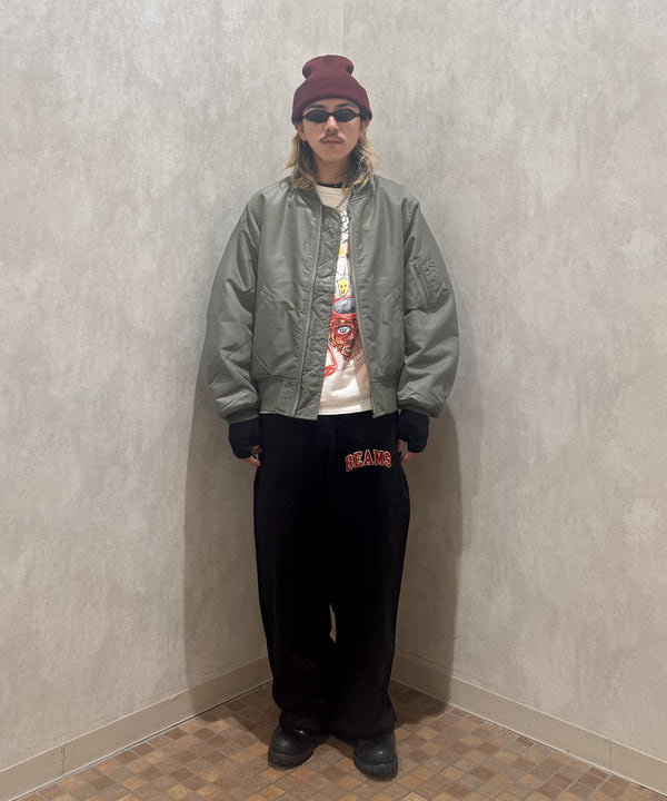 Ryohei Takataさんの「BEAMS WOMEN｜リラックスフィット THERMOLITE(R) MA-1 （撥水）」を使ったコーディネート