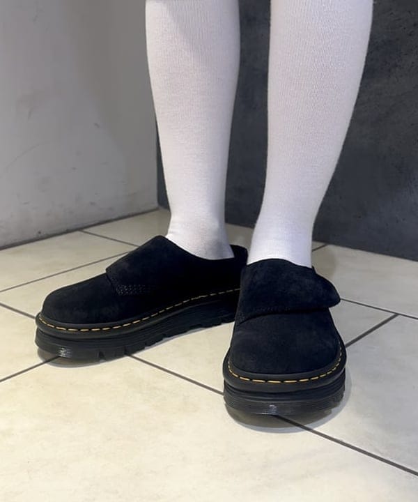 みゆうさんの「BEAMS WOMEN｜リブ フリル ギャザー ロングスリーブ」を使ったコーディネート