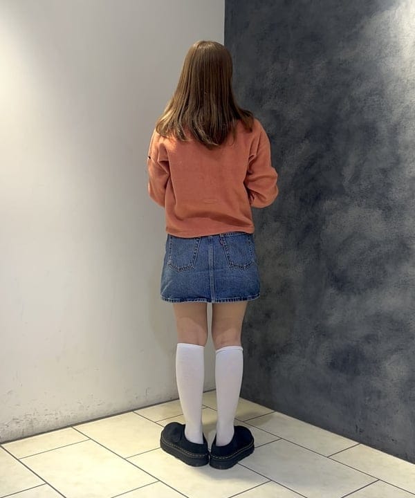 みゆうさんの「BEAMS WOMEN｜リブ フリル ギャザー ロングスリーブ」を使ったコーディネート