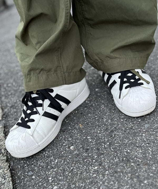 BAKU(東江 漠)さんの「BEAMS WOMEN｜リラックスフィット ボア ブルゾン」を使ったコーディネート