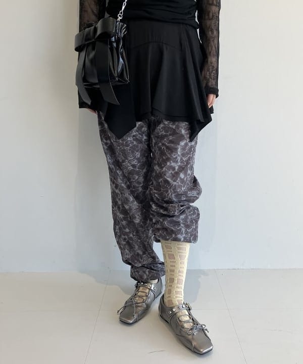 渡邊 舞さんの「BEAMS WOMEN｜リボン チェーン バッグ」を使ったコーディネート