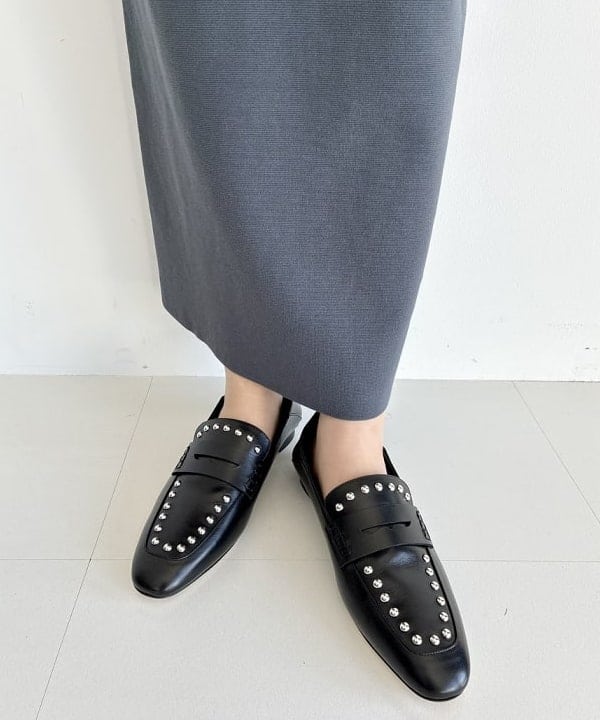 中丸　栞さんの「BEAMS WOMEN｜【別注】NOMADIS / SAC2 W リバーシブル ロゴトートバッグ」を使ったコーディネート