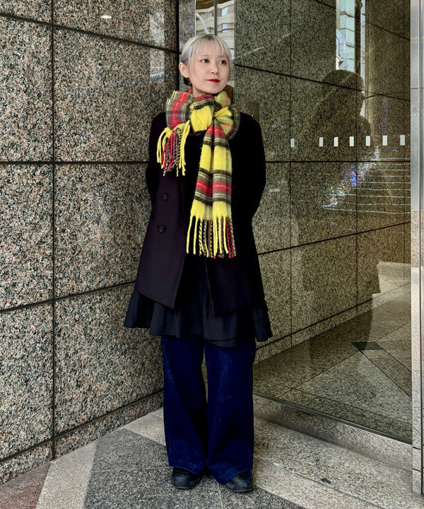 YABUさんの「BEAMS WOMEN｜4ボタン ダブル テーラード ジャケット」を使ったコーディネート