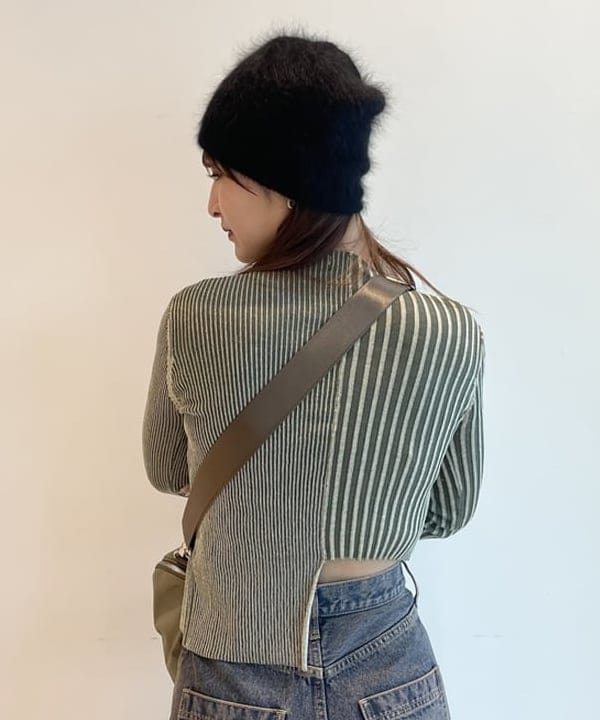 松本 佳菜子さんの「BEAMS WOMEN｜オーバーダイ デニム パンツ」を使ったコーディネート