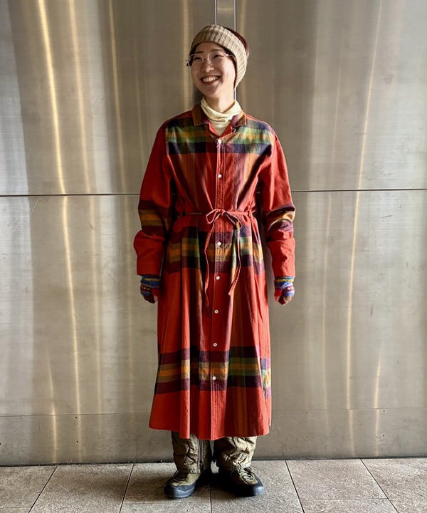 みりさんの「ビッグ タータン ワンピース」を使ったコーディネート