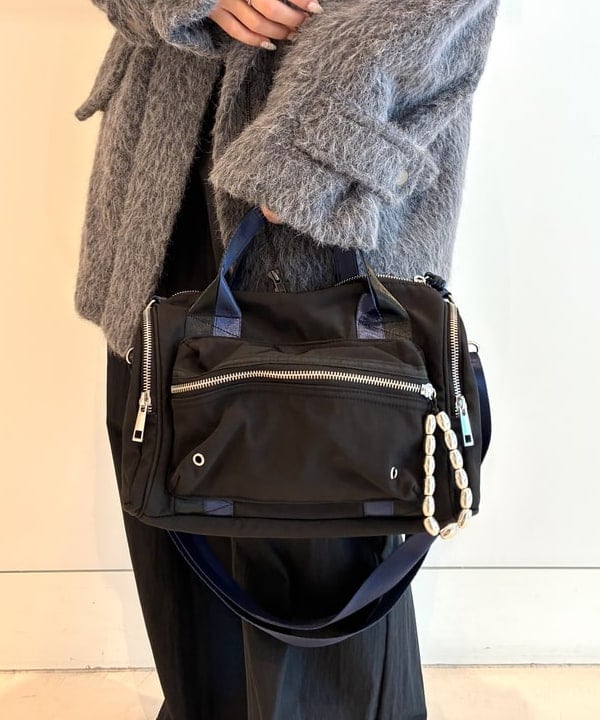 松本 佳菜子さんの「BEAMS WOMEN｜クロップド クルーネック カーディガン」を使ったコーディネート