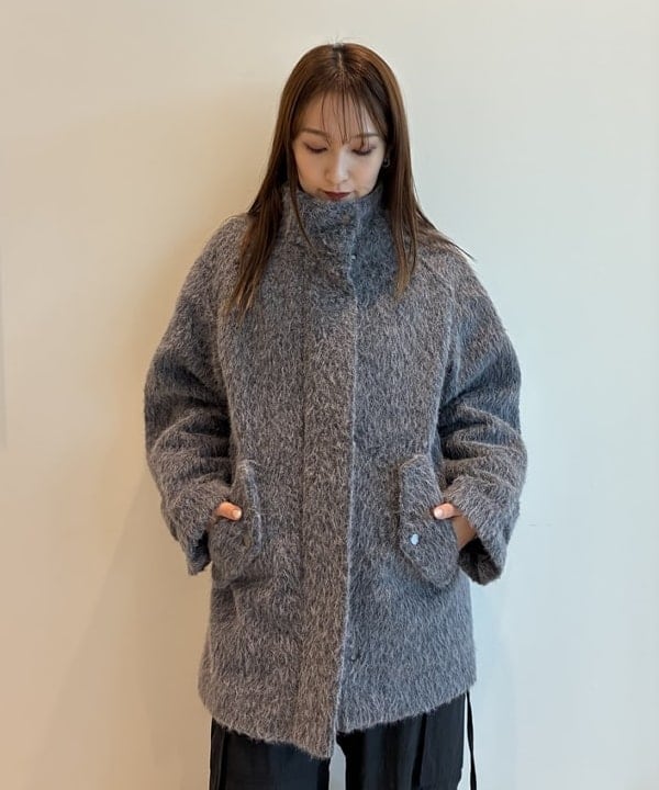 松本 佳菜子さんの「BEAMS WOMEN｜クロップド クルーネック カーディガン」を使ったコーディネート