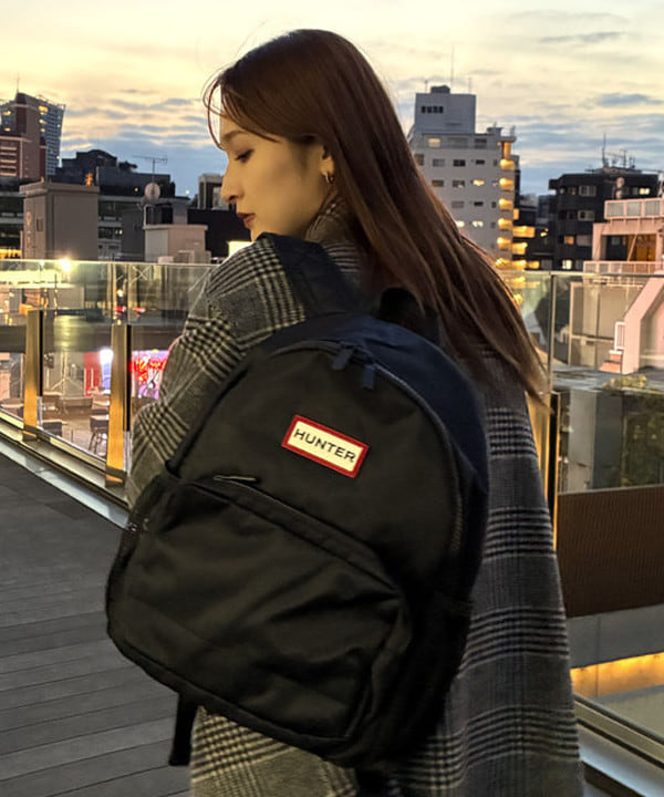 松本 佳菜子さんの「BEAMS WOMEN｜チェック ビーバー ダブル ハーフコート」を使ったコーディネート