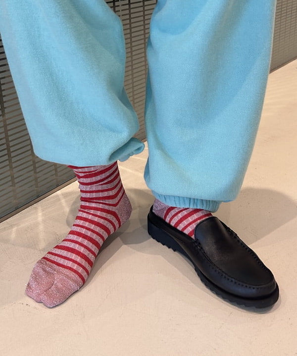 清水 彩乃さんの「BEAMS WOMEN｜Paraboot / 別注 BAHAMAS」を使ったコーディネート