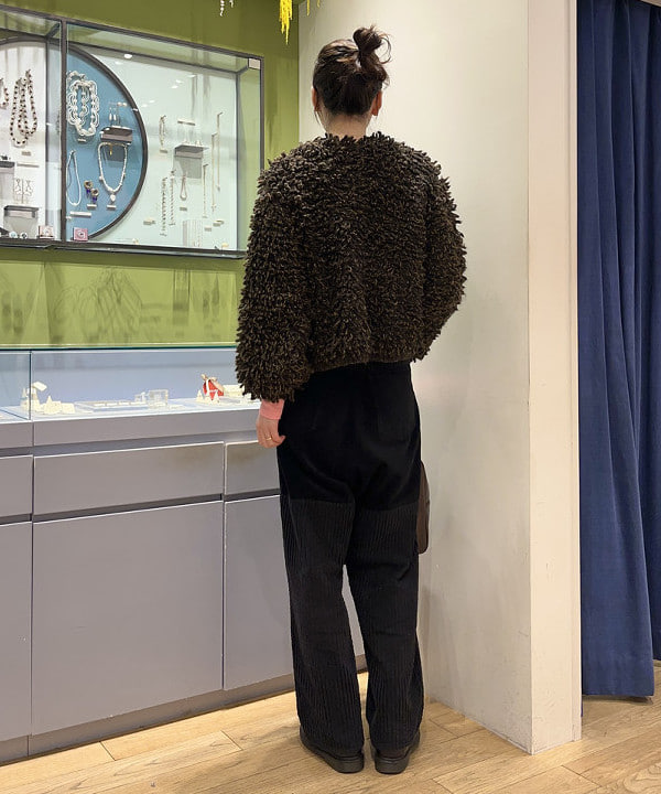 神坂 莉子さんの「BEAMS WOMEN｜柄ハート ボールチェーン ブレスレット」を使ったコーディネート