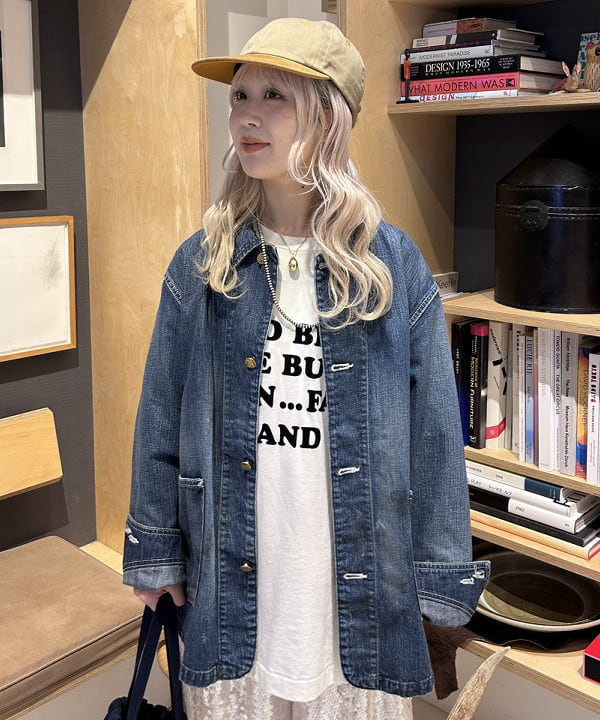 ando naoさんの「BEAMS WOMEN｜【別注】Winner Caps / スエード &times; ツイル キャップ」を使ったコーディネート