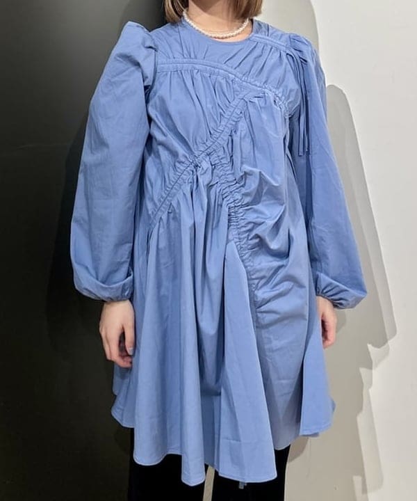 早川 萌子さんの「BEAMS WOMEN｜GHOSPELL / Heloisa Mini Dress」を使ったコーディネート