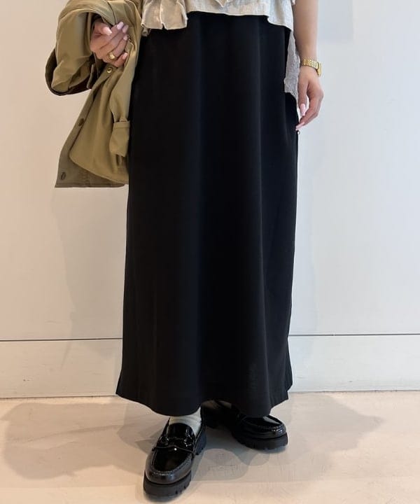 ando naoさんの「BEAMS WOMEN｜【別注】Barbour / Thornbury Jacket 26SS」を使ったコーディネート