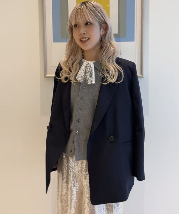 ando naoさんの「BEAMS WOMEN｜【別注】LACOSTE / ポロ カーディガン」を使ったコーディネート