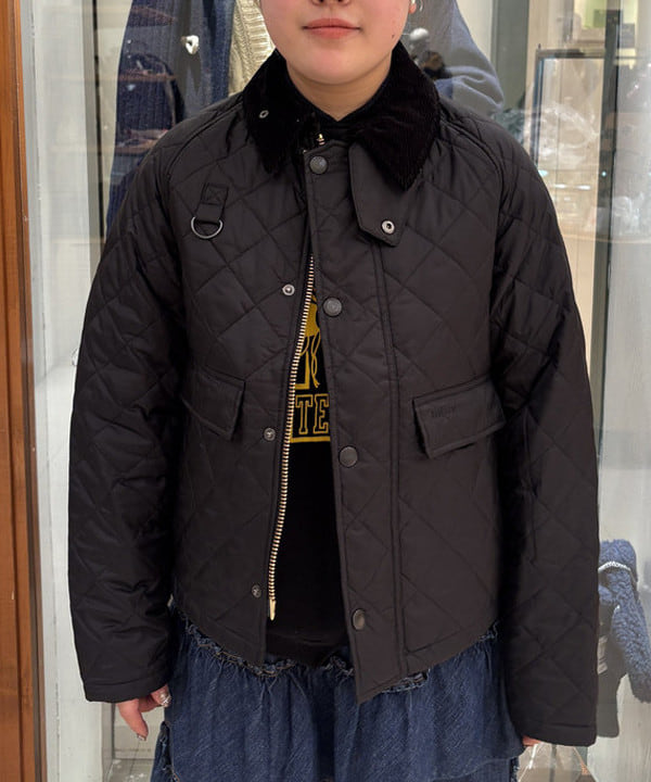 大石彩可さんの「BEAMS WOMEN｜【別注】N,P,E / ペイシェントバッグ カラー デニム M」を使ったコーディネート