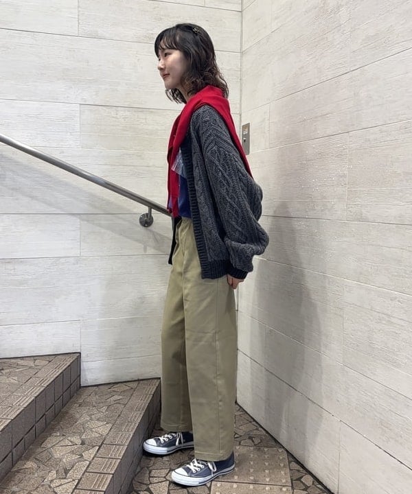 み　う　ちさんの「BEAMS WOMEN｜【別注】Dickies / 2プリーツ パンツ」を使ったコーディネート