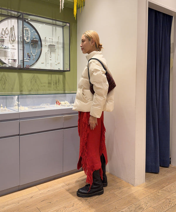 れいなさんの「BEAMS WOMEN｜ニット ミニ バッグ」を使ったコーディネート