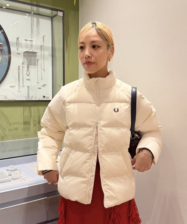 れいなさんの「BEAMS WOMEN｜ニット ミニ バッグ」を使ったコーディネート