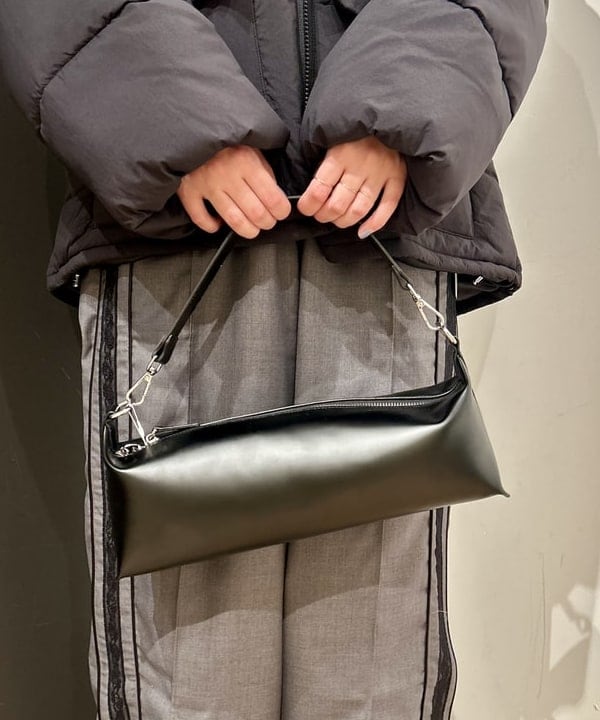 早川 萌子さんの「BEAMS WOMEN｜中綿 スタンドカラー ブルゾン」を使ったコーディネート