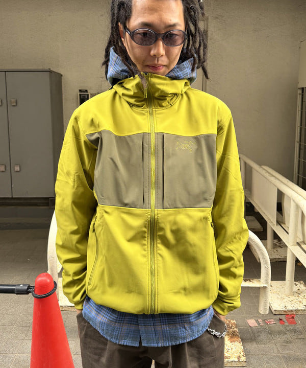 ビームスオリジナル　中綿　ハンティングjkt 難燃の話。｜ビームス プラス 原宿｜BEAMS