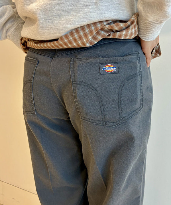 木村 梨香さんの「BEAMS WOMEN｜ボーイ チェック ビッグ ボタンダウン シャツ」を使ったコーディネート