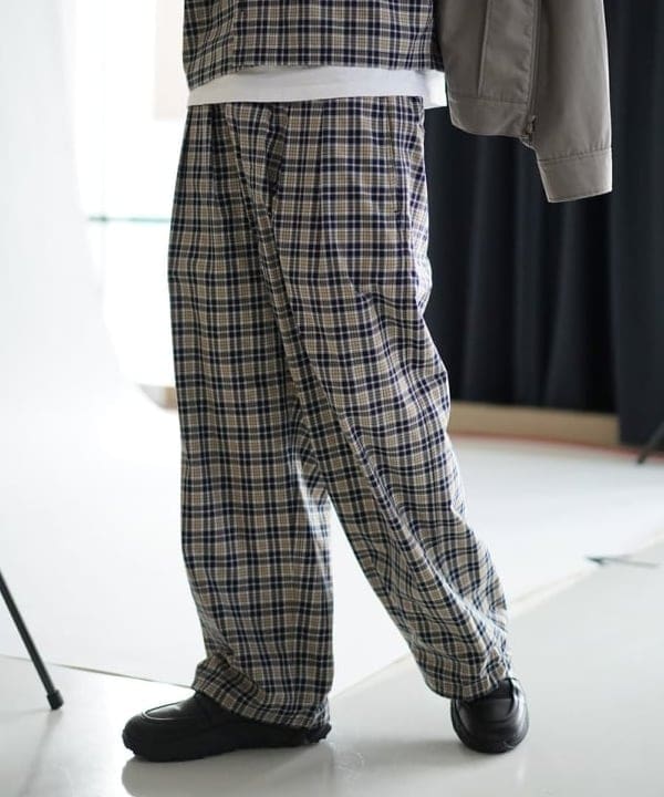 SUDOさんの「BEAMS WOMEN｜スニーカー ローファー」を使ったコーディネート