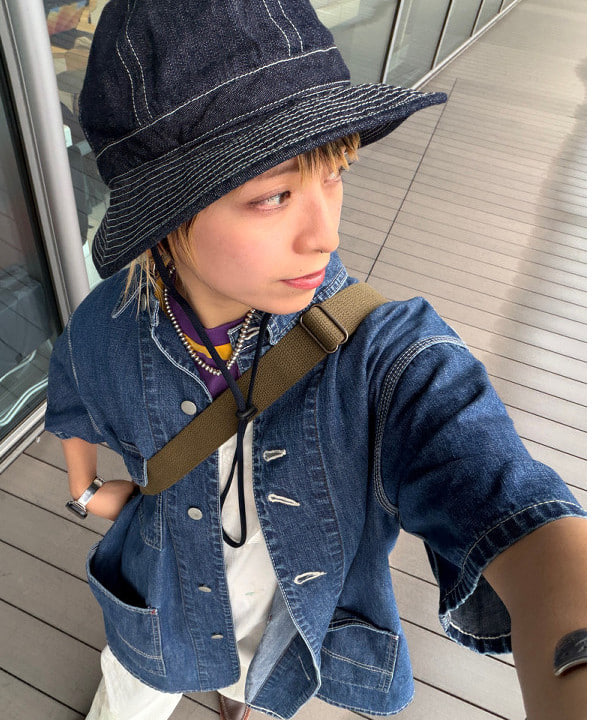 Heg.さんの「BEAMS WOMEN｜【別注】L.L.Bean / Deep Bottom Leather Handle Zip Tote Mini」を使ったコーディネート