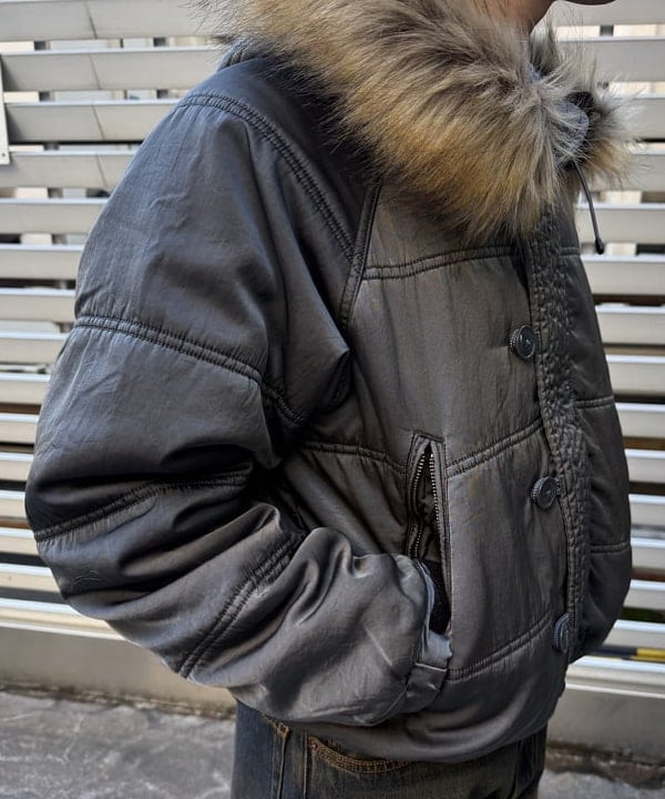 しゅうとさんの「BEAMS WOMEN｜ガーメントダイ N-2B ジャケット」を使ったコーディネート