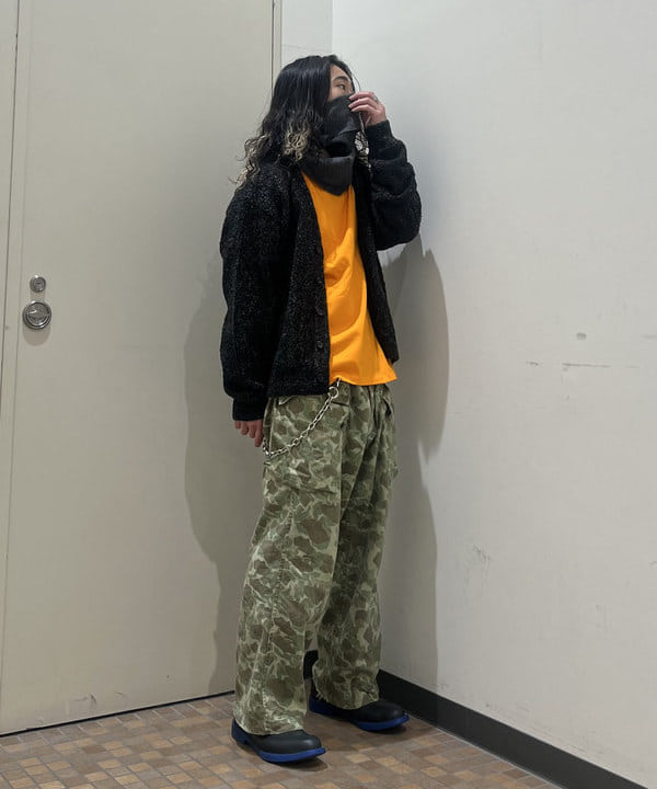 菊田 悠さんの「BEAMS WOMEN｜5ゲージ ブークレ カーディガン」を使ったコーディネート