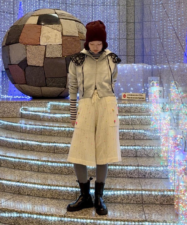 水野 萌香さんの「BEAMS WOMEN｜スウェット ジップ フーディー」を使ったコーディネート