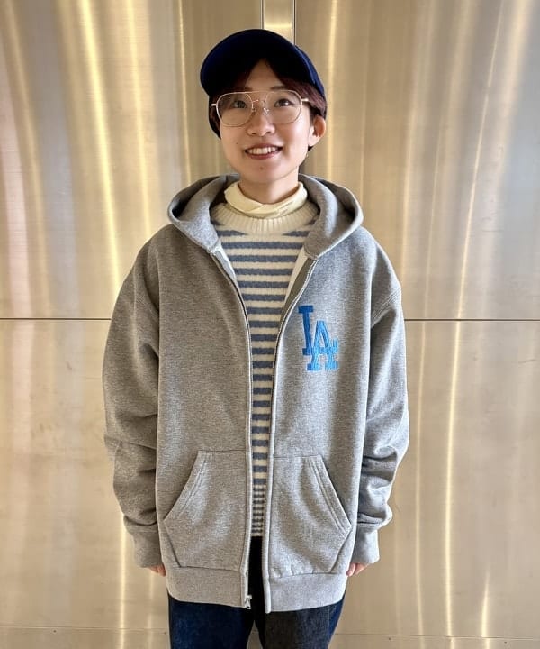 みりさんの「7ゲージ ボーダー クルー ニット」を使ったコーディネート