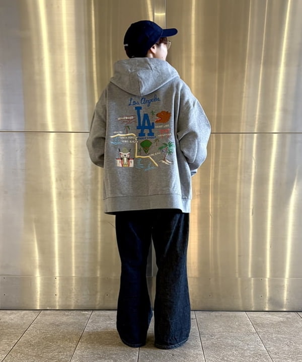 みりさんの「7ゲージ ボーダー クルー ニット」を使ったコーディネート