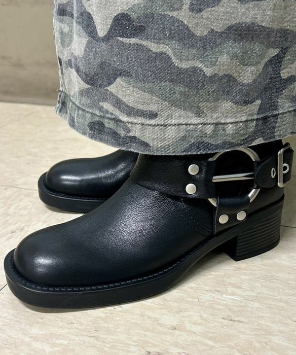 早川 萌子さんの「BEAMS WOMEN｜【別注】Champion / ツリー サーマル Tシャツ」を使ったコーディネート