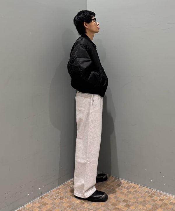 配島 孝明さんの「BEAMS WOMEN｜リラックスフィット THERMOLITE(R) MA-1 （撥水）」を使ったコーディネート