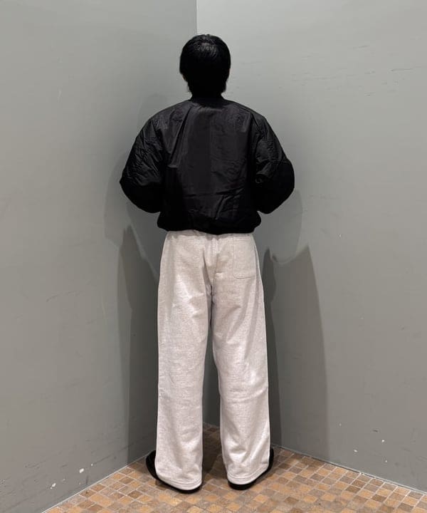 配島 孝明さんの「BEAMS WOMEN｜リラックスフィット THERMOLITE(R) MA-1 （撥水）」を使ったコーディネート