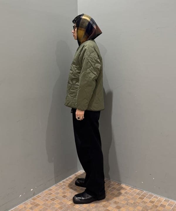 配島 孝明さんの「BEAMS WOMEN｜ダウン ミリタリー ライナージャケット」を使ったコーディネート