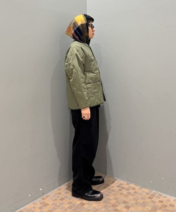 配島 孝明さんの「BEAMS WOMEN｜ダウン ミリタリー ライナージャケット」を使ったコーディネート