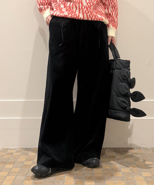 松本 佳菜子さんの「BEAMS WOMEN｜スパンコール ビーニー 25」を使ったコーディネート