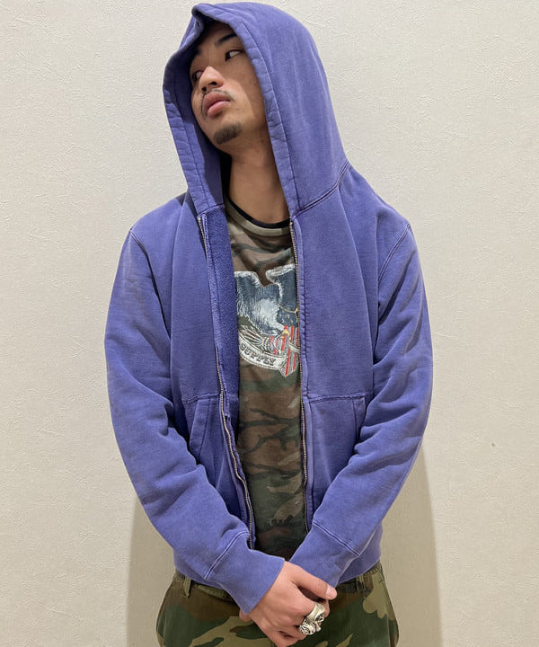 ムファサさんの「BEAMS WOMEN｜【別注】REMI RELIEF / Sweat Zip Hoodie」を使ったコーディネート