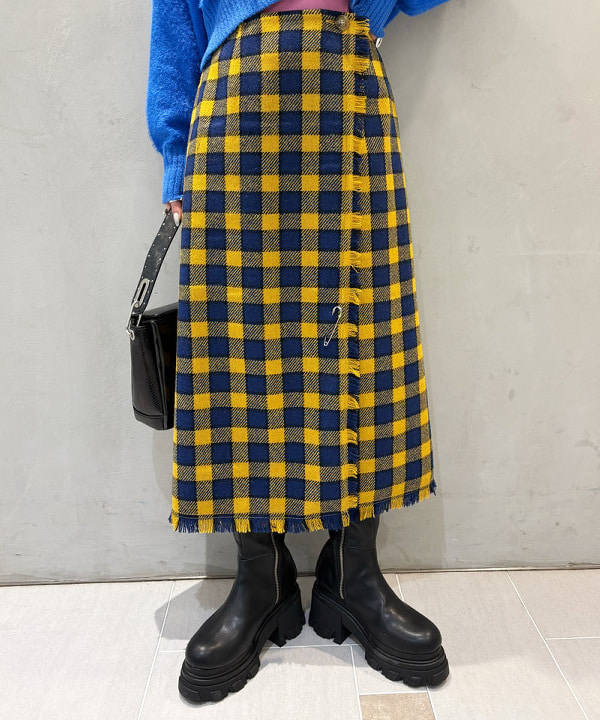 りかちょび/岸本梨佳さんの「BEAMS WOMEN｜配色 ワンハンドル バッグ」を使ったコーディネート