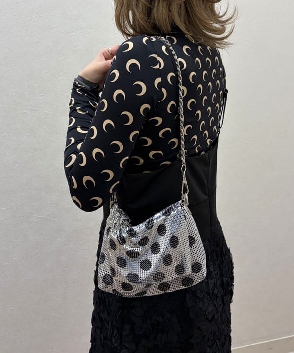 まゆちゃんさんの「BEAMS WOMEN｜テープ刺繍 キャミソール ワンピース」を使ったコーディネート