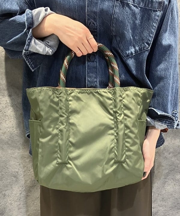 nodokaさんの「BEAMS WOMEN｜ポプリン 2タックパンツ」を使ったコーディネート